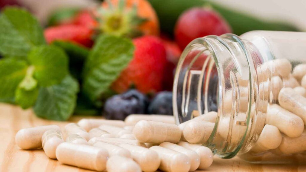 Essential Vitamins and Minerals for Optimizing LASIK Result 
